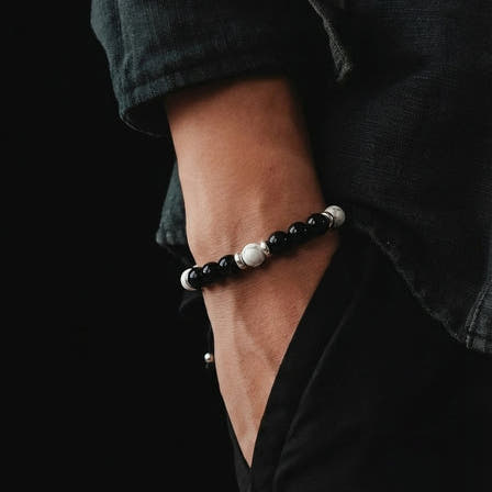 Classic Polished Onyx & Howlite, Timeless Everyday Wear, 4mm, view 2 | Castello Jewels